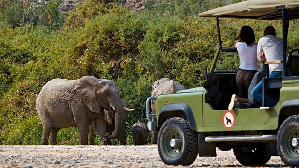 Okahirongo Elephant Lodge Purros エクステリア 写真